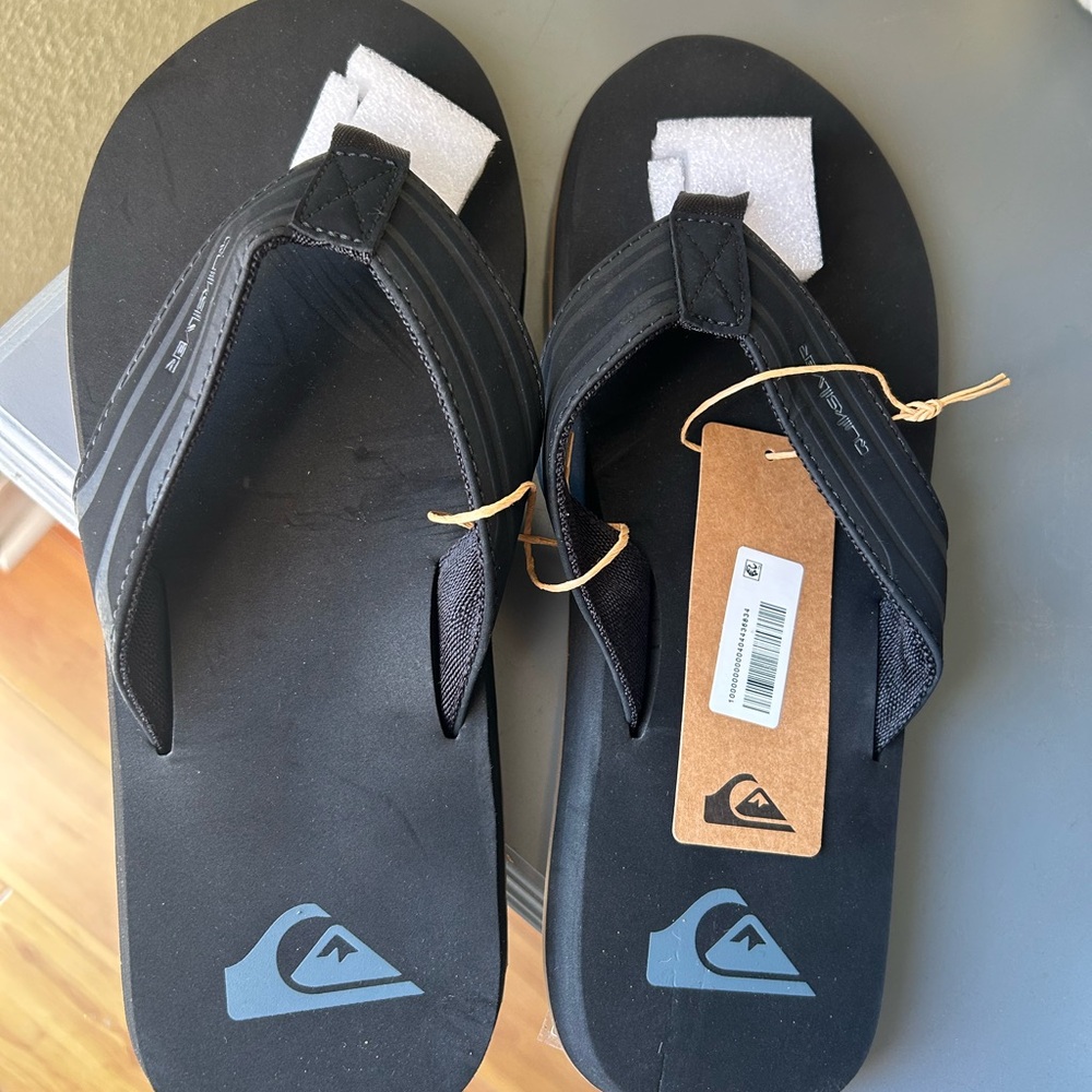 Quiksilver Black Flip-Flops